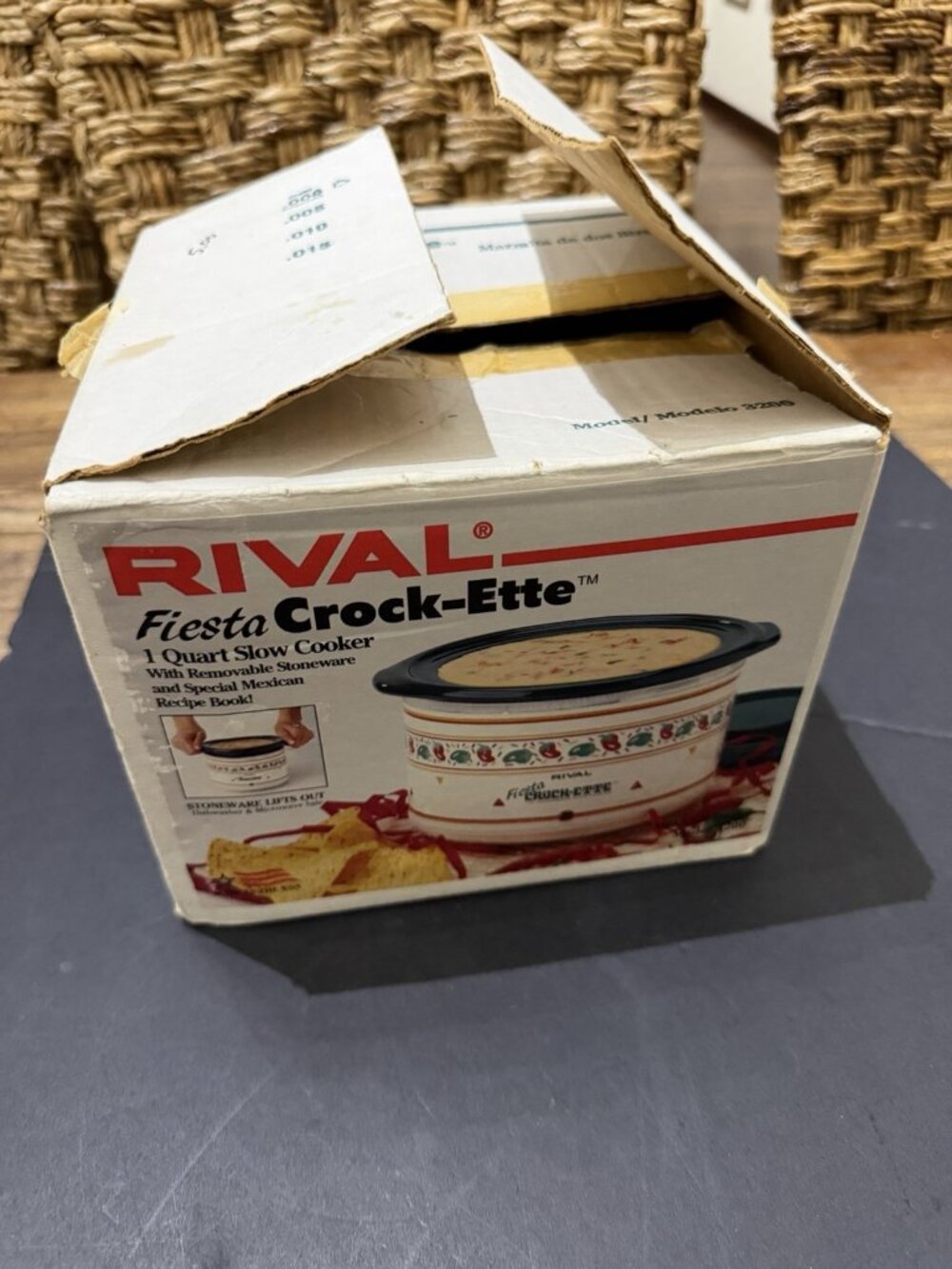Rival Fiesta Crockette w/Lid Removeable Crock 1 Qt Pot Slow Cooker